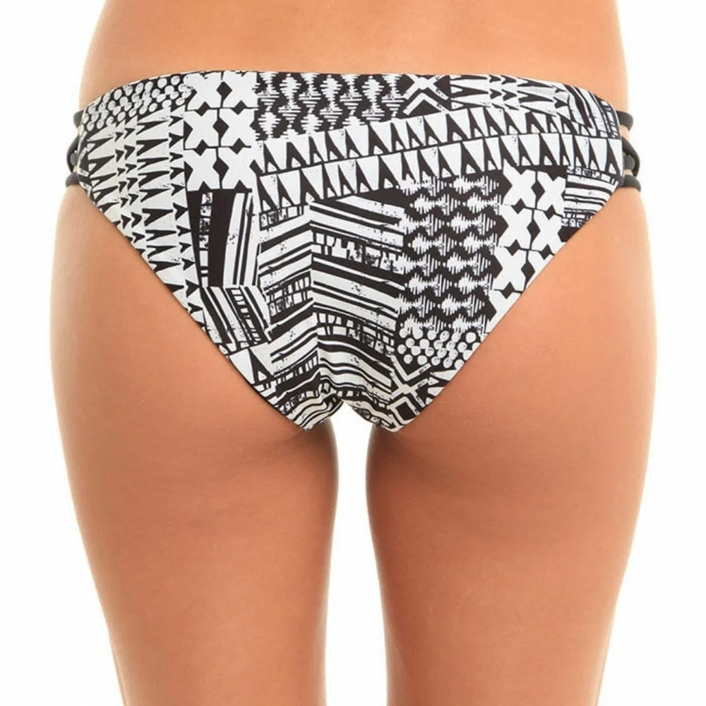 NWT 2PC L Space Ivory Coast Chloe Top + Low Down Bikini Bottom [SZ XS‎ Medium ]